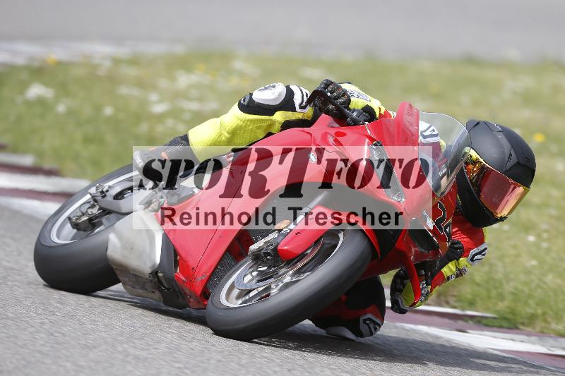 /10 20.04.2026  Pluess Moto Sport ADR/Freies Fahren/24